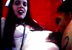 گره خورده به گربه دیوار به یک سکس فیلم های خارجی غریبه فریاد زد