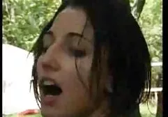 پسر دوست دختر گربه لیسید، و سپس سخت او را با دیک بزرگ سایت خارجی فیلم سکسی او دمار از روزگارمان درآورد