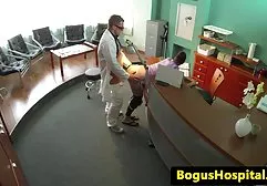 دختر آلیس ماجراجویی در دانلود سوپر سکسی خارجی دیک بزرگ مرد جوان