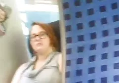 او مجبور شد همسرش کلیپ و فیلم سکسی خارجی را پس از کار بر روی ضربه بزند و فیلم برداری کند