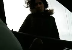 او به عنوان سایت فیلم سکسی خارجی یک دختر شسته دور