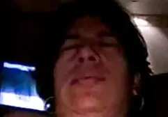 پس از ظهور، دختر در دانلود فیلم های سکسی خارجی کنار حمام نشسته بود تا بازی کند