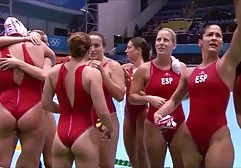 خدمتکار گربه را به استاد جوان تحمیل کرد دانلود کلیپ سکسی کم حجم خارجی