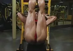 از طریق درهای باز من زن خواب و مشاعره بزرگ او فیلم سکسیخارجی را گرفتم