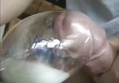 دو همسایه یک نوک پستان سکس خارجی با کیفیت در دو سوراخ ایجاد می کنند