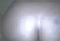 پسر به آرامی از بین می فیلم سکی خارجی رود و عمیقا فریاد می زند