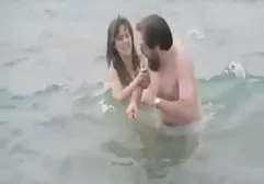 دوست داشتنی فیلم کیر تو کس خارجی مادر با پسر خسته اش از کارش ملاقات می کند