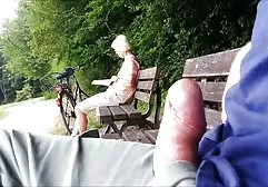 در پشت در محل کار بلوند بعد از یک ضربه فیلم سوپر جدید خارجی زدن کشیده شد