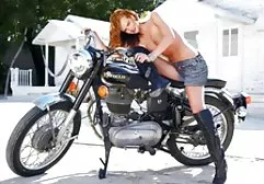 BBW ایرنه خودش خودش را سايت سكسى خارجى لوس می کند