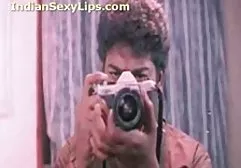 تسلیم مردی با موهای خاکستری عکسهای سوپر خارجی برای هدیه ای گران و کوه نوردی