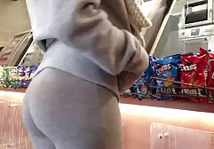 همسایه را به blowjob متقاعد فیلم سکسی خارجی جدید 2018 کرد