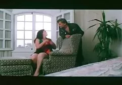 شخص ساده و معصوم فیلم سوپر های خارجی سرخ پوش در مجله عصبانی شده است