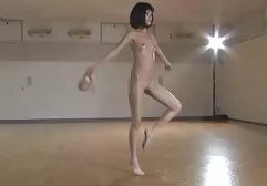 Katyukha به عنوان مکیدن و لعنتی در دوربین ضبط شده است کلیپ گاییدن خارجی