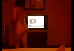 دوست دختران با فیلم سوپرخارجی دانلود شده یک پسر دمار از روزگارمان درآورد