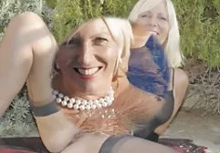 بلافاصله 13 سایت سکسی خارجی جدید فاکتور در هر سوراخ جوجه در جوراب ساق بلند