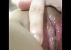 جوجه دوست فیلم خارجی سکسی اینستاگرام دخترش را گره زد و نوک سینه اش را نوازش کرد