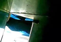 مکیدن دیک سیکس خاجی من در ماشین من